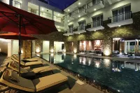 โรงแรมมะฮอกกานี - วิวทะเล