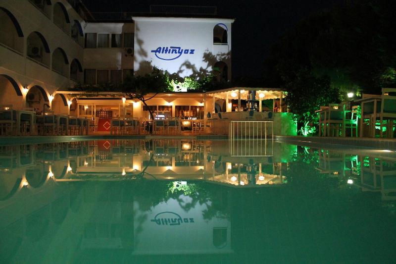 Altinyaz Hotel