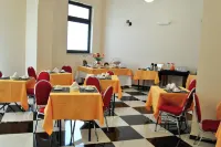 Hotel Columbia - breakfast