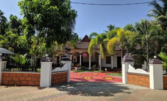 Sunny Days Homestay Alleppey