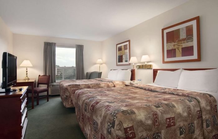 Travelodge by Wyndham Stony Plain