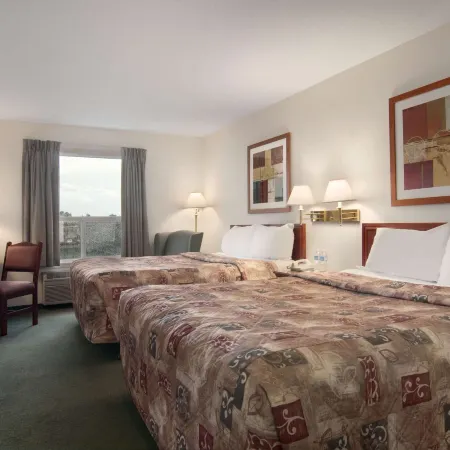 Travelodge by Wyndham Stony Plain