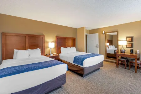 Comfort Inn Elizabeth City Near University Отели в г. Никсонтон
