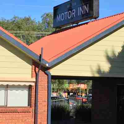 Melton Motor Inn and Apartments Hotel Exterior