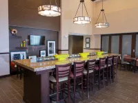 Hampton Inn & Suites Bismarck/Northwest Hotels in Bismarck