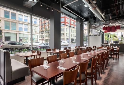 호텔 내부 전경