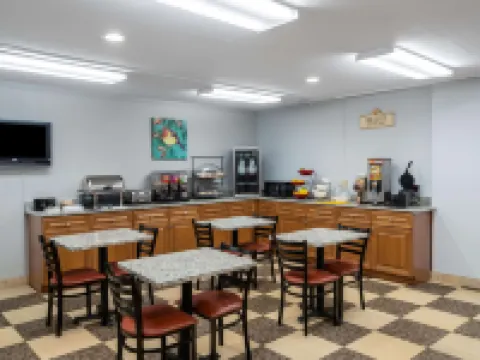 Ramada by Wyndham Maggie Valley Hotels in Maggie Valley