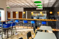 Park Inn by Radisson Hotel and Residence Duqm - bar