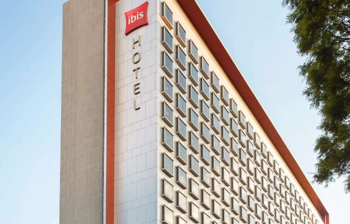 Ibis Singapore on Bencoolen - Newly Renovated