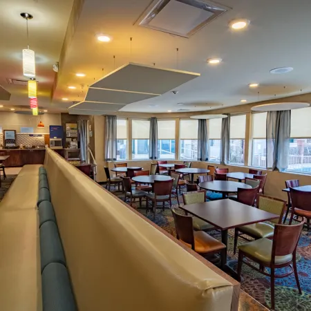 Holiday Inn Express & Suites PITTSBURGH AIRPORT by IHG