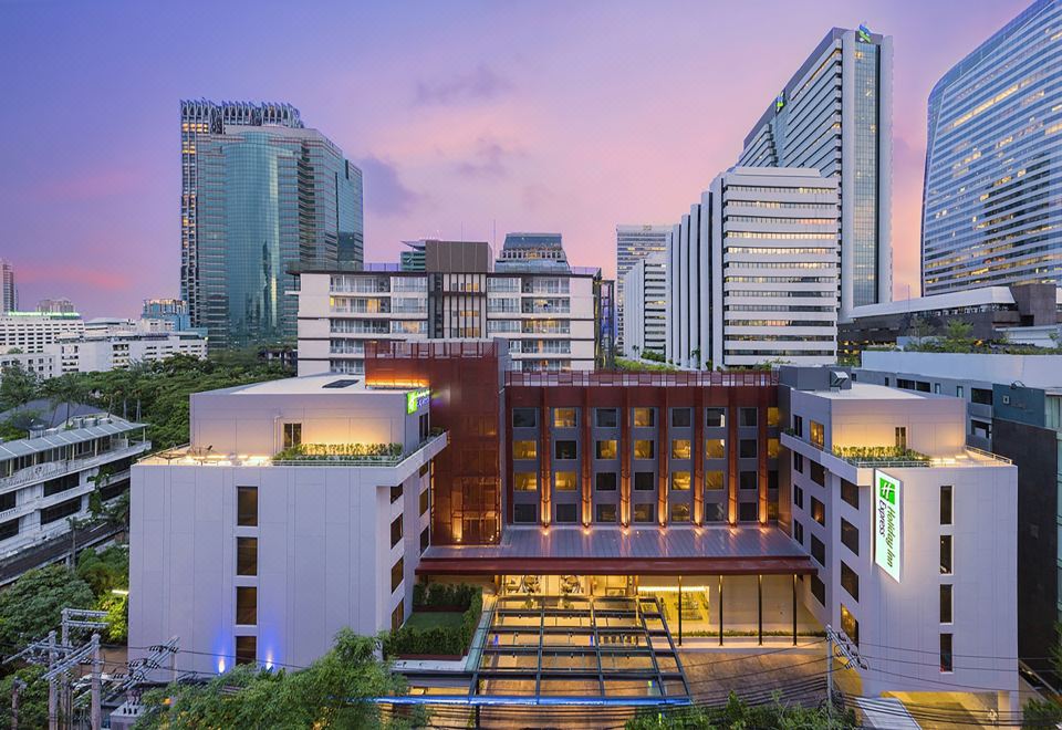 Holiday Inn Express Bangkok Sathorn