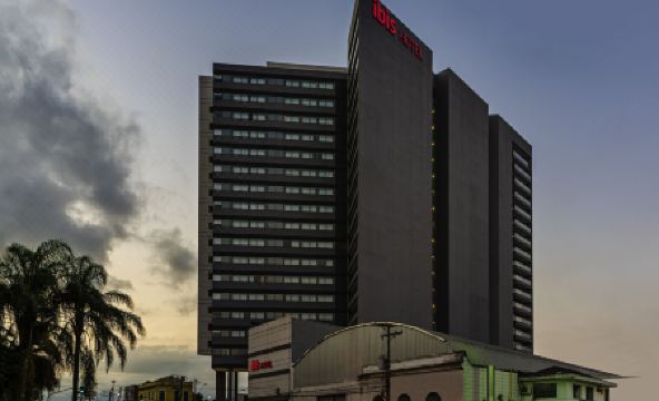 Ibis Santos Valongo - Housity