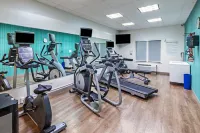Holiday Inn Express & Suites ROCKPORT - BAY VIEW by IHG - Gym