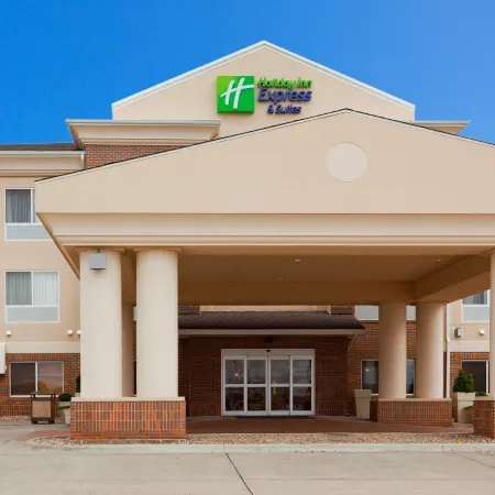 Holiday Inn Express & Suites YANKTON by IHG
