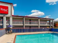 Red Roof Inn & Suites Athens, Al Hotels in Limestone County
