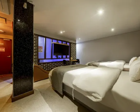 Gimje Wiz Drive-IN Hotels in Gimje-si