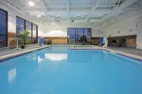 Holiday Inn Express & Suites Denver SW-Littleton Hotels in Ken Caryl