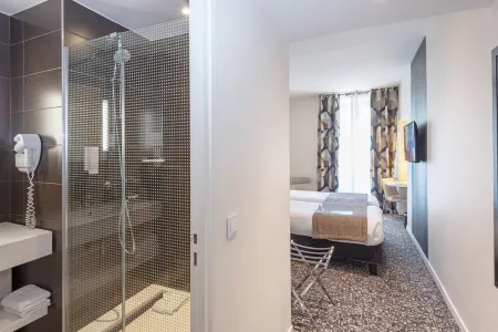 Holiday Inn Paris Opéra - Grands Boulevards Отели рядом со станцией Париж Норд Евростар Талис железнодорожный вокзал