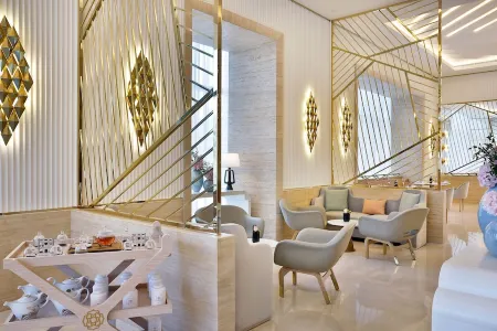 The St. Regis Dubai, the Palm