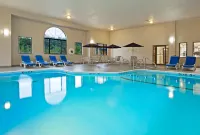Holiday Inn Express Pittsburgh-North (Harmarville) by IHG Hotel di Verona