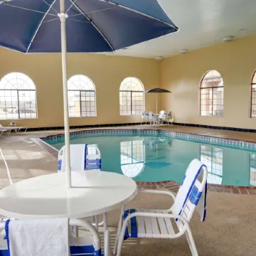 Comfort Inn & Suites