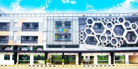 MD Grand Hotel Nakhon Отели в г. Накхонситхаммарат