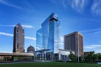 Hilton Cleveland Downtown Hotels near Heinen's Grocery Store