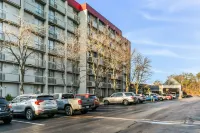Clarion Hotel BWI Airport Arundel Mills - parking