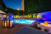 The Mosaic Hotel Beverly Hills - Family