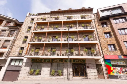 Yomo Petit Paris Hotels in 