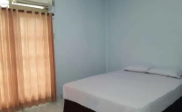 城市家庭旅館 酒店