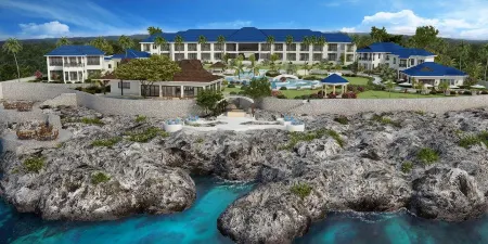 The Cliff Hotel Отели в г. Запад Энд