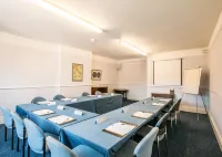 Colwall Park - Hotel, Bar & Restaurant