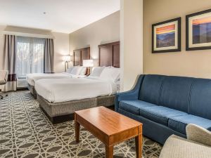 Comfort Inn & Suites