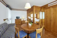 Grand Hotel Misurina Hotele w: Lozzo di Cadore