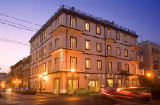 카드 인터내셔널 호텔  호텔