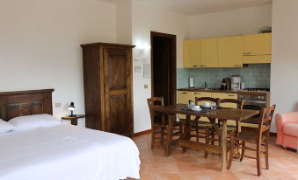 1. 아파르타멘티 페..