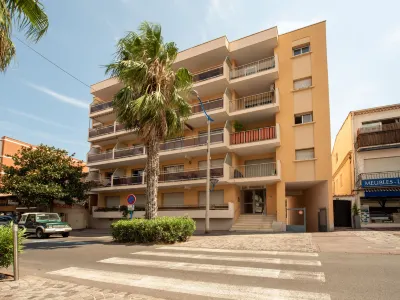 Les Pradels Hotels near Visite des Calanques Cavalaire