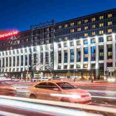 Hilton Garden Inn Astana Hotel Exterior