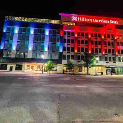 Hilton Garden Inn Wichita Downtown Hotel Exterior