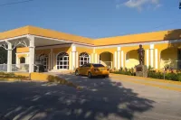 E El Cobre Hoteles cerca de Parque