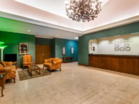 Howard Johnson by Wyndham Salem Hotel & Conference Center Hotels in Catawba