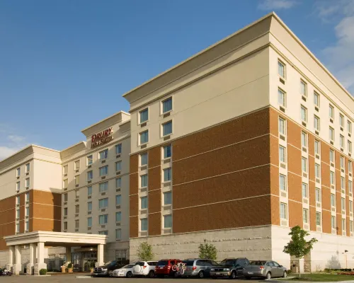 Drury Inn & Suites Cincinnati Sharonville Hotels in Sharonville