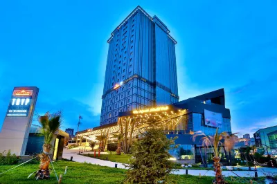 Tryp by Wyndham Istanbul Basin Ekspres Отели в г. Багджылар