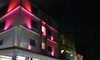 Treebo Trip GD Hotel - Housity