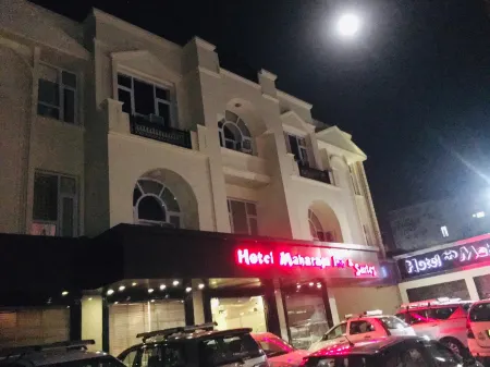 Hotel Maharaja Inn