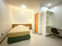 Ariano's Inn 부투안 호텔