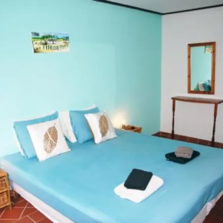 Mirador Apartments