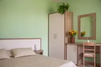 Casa Dèlfico Ristoro in Famiglia - Villas
