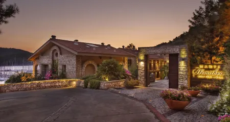 Marti Hemithea Hotel Отели в г. Hisaronu